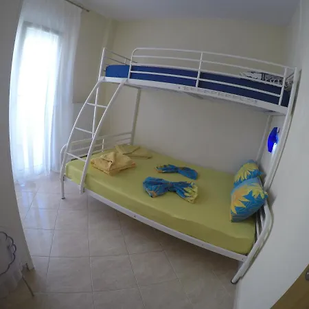 Apartment Dimi *