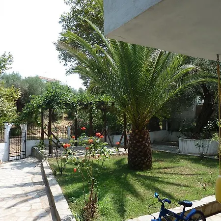 Dimi * Metamorfosi (Sithonia)