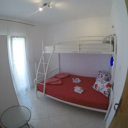 Dimi Apartment